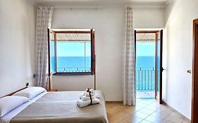 Bed And Breakfast Oasi Relais
